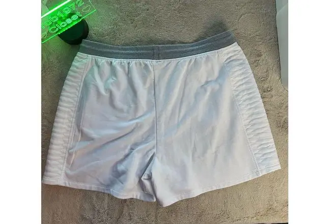 Nine West Active Women's XL Quilted Knit Panel Shorts Multicolor Casual White