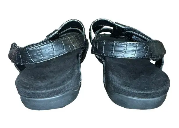 Vionic Amber Sandal Size 6 Black Crocodile