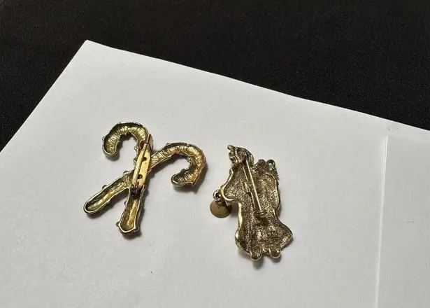 Lot Of 2 Christmas Holiday Brooch Pins Gold Tone Candy Cane / Santa Claus