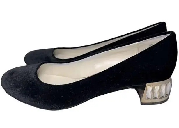 Anne Klein  Women's 10 Black Velvet Haedyn Round Toe Crystal Block Heels Pumps