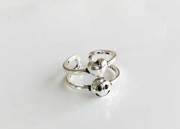 Boutique Smiley Face Heart Double Band Silver Ring