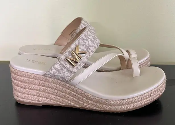 Michael Michael Kors Women's Jilly Mid Wedge Logo Wedge Thong Sandals Tan Size 10