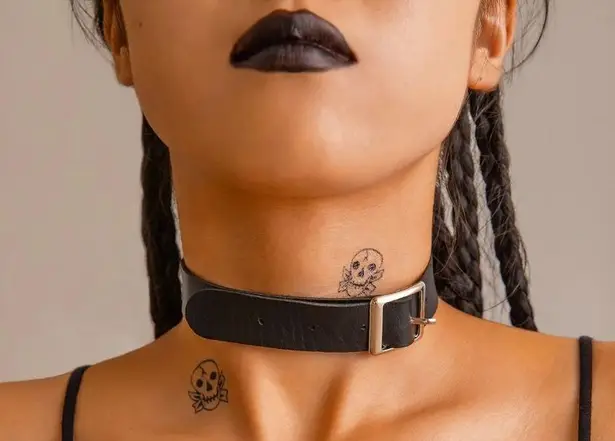 Black Faux Leather Goth Choker Necklace with Y2k Punk Buckle