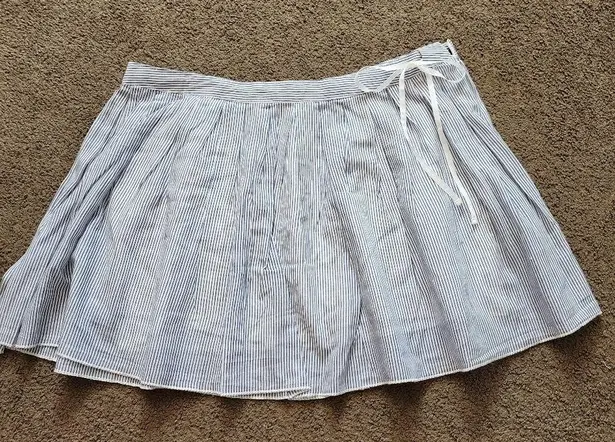 American Eagle Blue/White Striped Babydoll Skirt, Women's 4