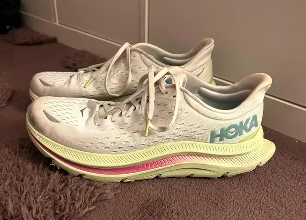 Hoka Kawana Running Shoes