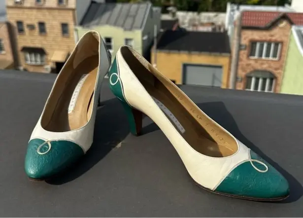 Perry Ellis Vintage Green and White Leather Heels Size 7 western cowgirl retro