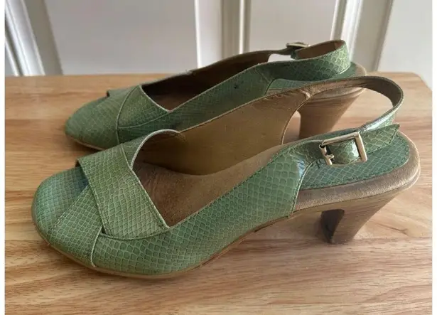 Softspots Shoes Patent Leather Wide Snake Open Toe Shoes Slingback. Size 9.5N