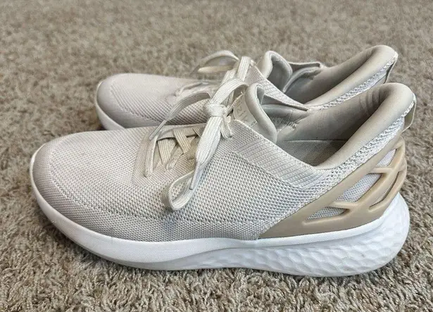 Kizik Men's 8.5 Wide Women's 10 Wide Athens Light Knit Sneakers In White Creme