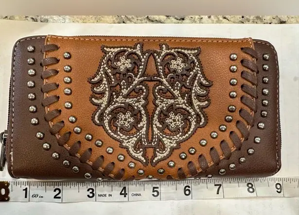 Montana West American Bling by Brown Leather & Studs zip wallet NWOT