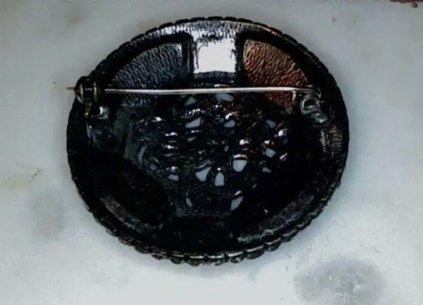 Vintage Miracle Celtic Blue Agate Pin Brooch Blue Round