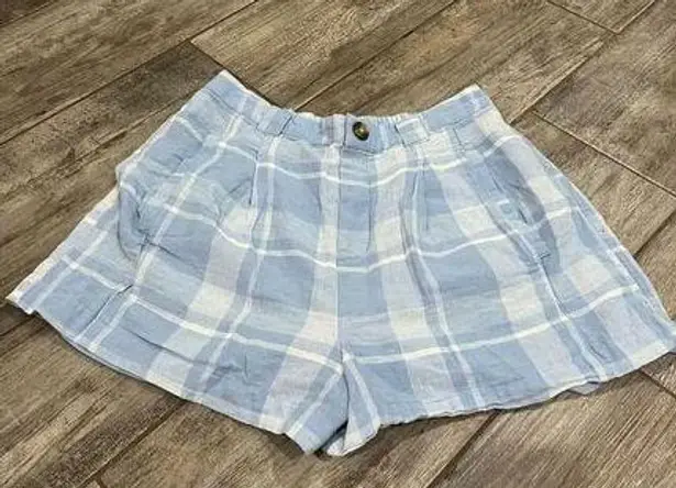 American Eagle  Blue And White High Waisted Plaid Shorts Size Small