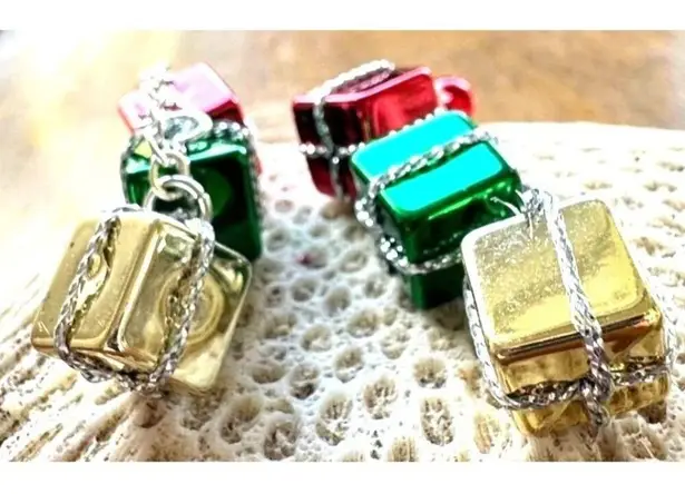 Christmas Gift Earrings Dangle Hooks New Festive Presents Holiday Party … Red