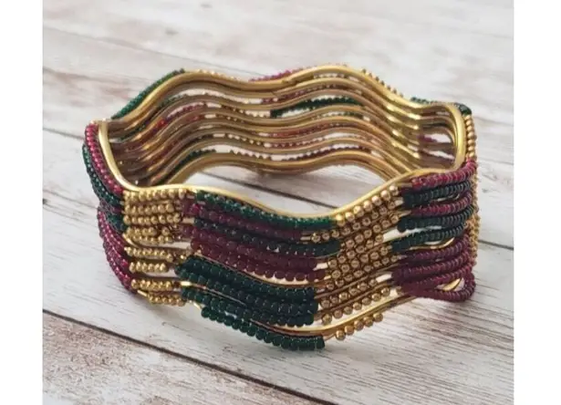 Vintage Bracelets / Bangles Stunning Set of Gold Tone, Dark Red, Green