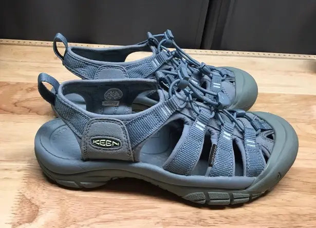 Keen Women's Newport H2 Sandals water sport shoes