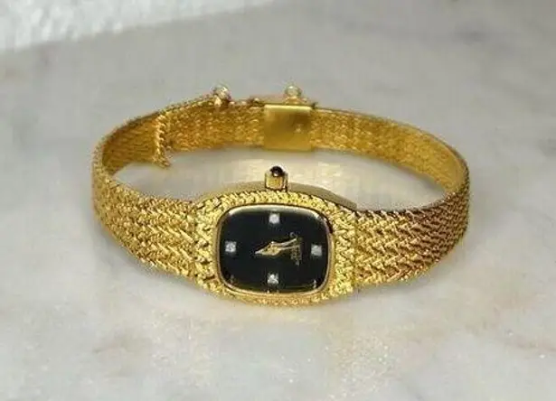 Vintage Xavier Ladies Gold Tone Studded Weave Watch Quartz Diamond Markers