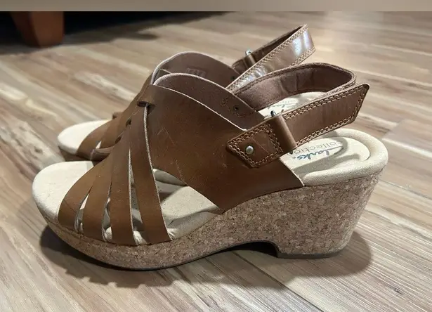 Clarks  Wedge Brown Sandals New Without Tags Size 9 1/2 - Image 2