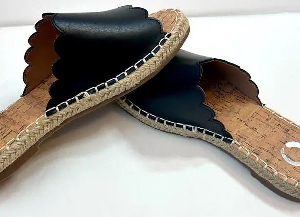 Journee Collection NIB Womens Size 6 1/2 Marjan Slide Black