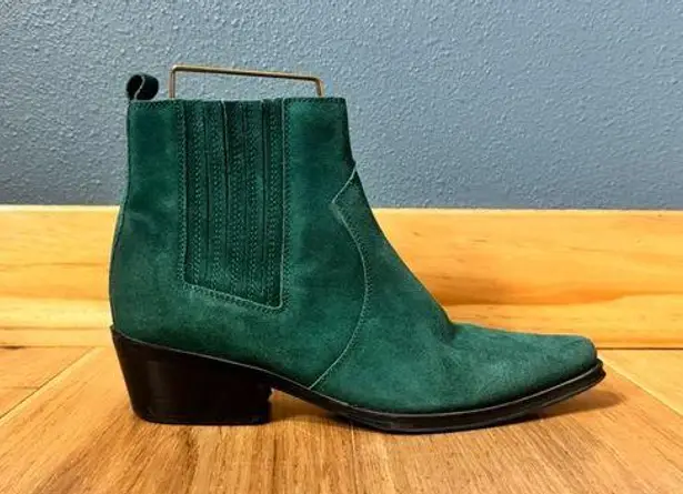 Calvin Klein Barbara Green Suede Western Booties size 9