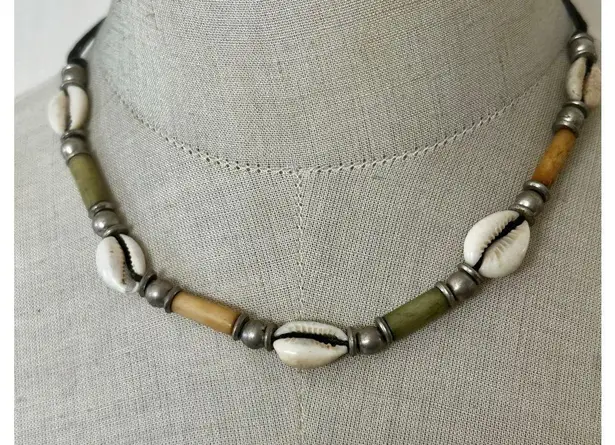 Vintage Cowrie Shell & Bone Bead Choker Necklace