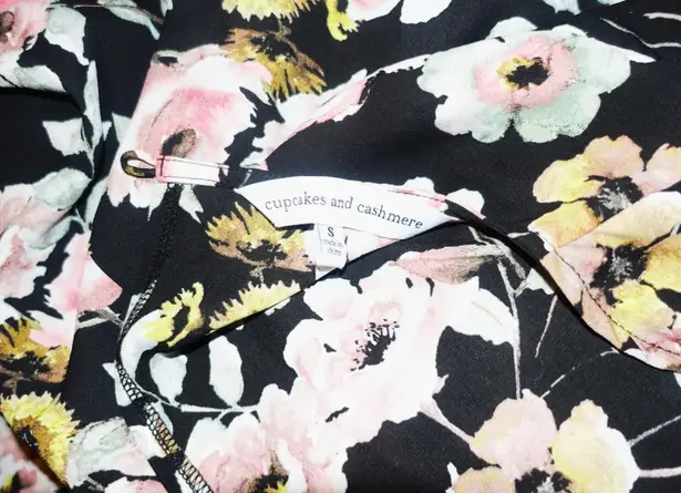 Cupcakes and Cashmere Black Floral Romper S