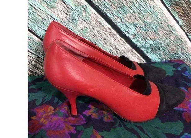 Charles Jourdan Paris France Red Black Leather Size 7 M Heels 👠 Red