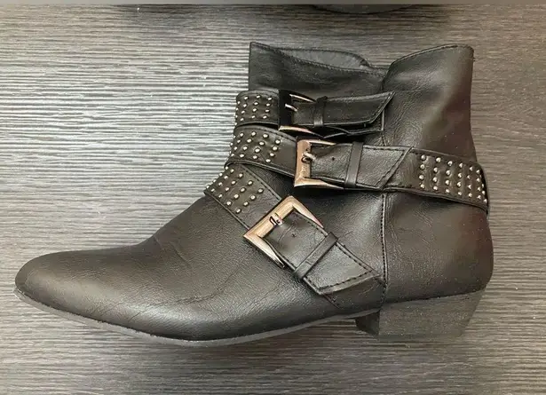 Wanted Branded Pinn Black Studded Moto Biker Booties Ankle Boots Womenâs 6.5