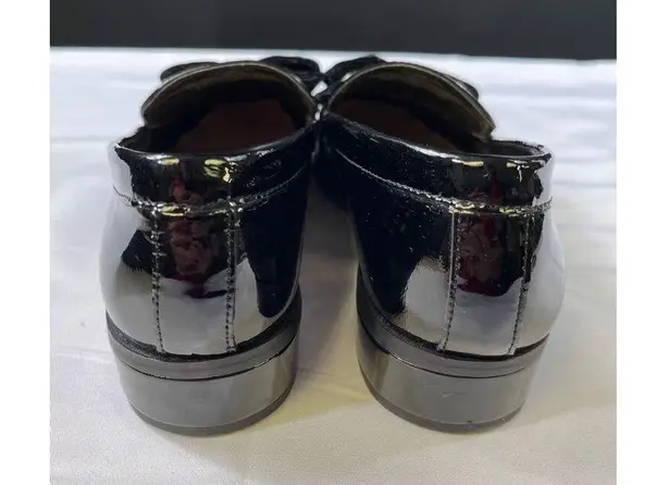 Isaac Mizrahi Womens Black Patent Leather Loafers With Velvet Bow Size 7 SKU 730