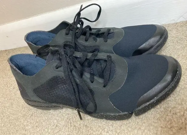 Adidas  X Stella McCartney Black Paneled Mesh Shoes Size 9