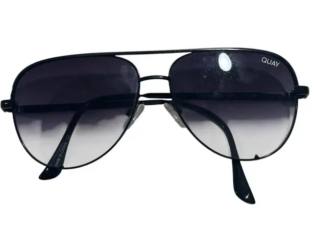 Quay Australia Quay Desi HIGH KEY Black fade Aviator Sunglasses - Image 1