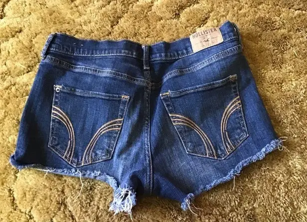Hollister size 9 surfer jean shorts