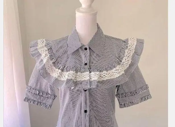 NWT! Deco F/S Sz S Super Cute Button Down Top Shirt Pinstripes & Lace! Blue