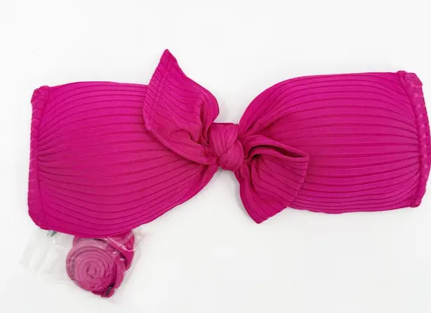 Robin Piccone Neelah Bandeau Bikini Top SZ Extra Small New Removable Straps NWOT