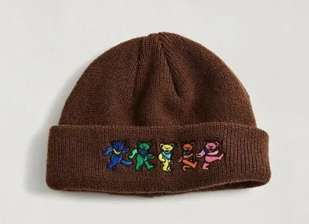 Urban Outfitters  Grateful Dead Short Roll Beanie NWOT $40