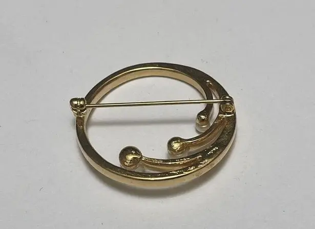 Monet Signed  Gold Tone Brooch Pin - Swirled Circle With Faux Pearls Design