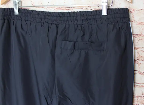 FILA | Swishy Windbreaker Trackpants/Joggers