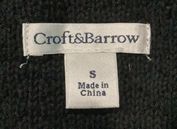 Croft & Barrow  black knit sweater in size small