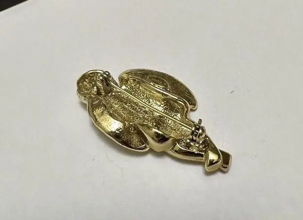 Signed Danecraft Gold Tone Winged Cherub Angel Brooch Pin