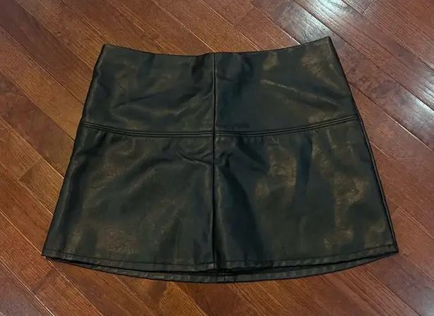 Jolt  vegan faux leather black mini skirt size 9 NWOT