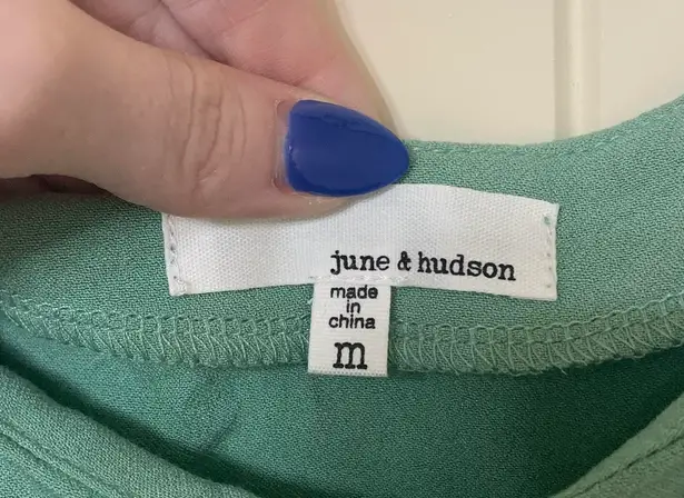 June and Hudson Button Tank