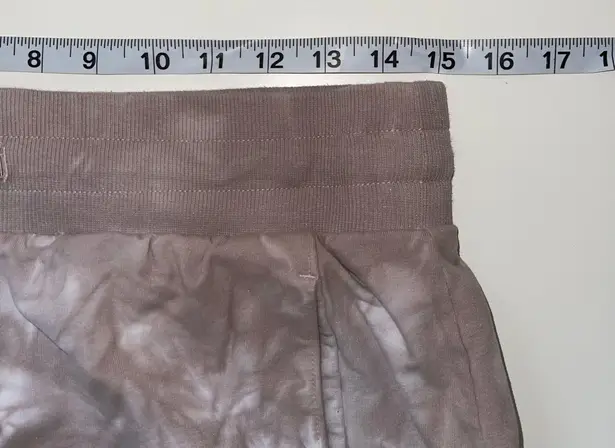 All In Motion Brown & White Tie Dye High Rise Lounge Shorts