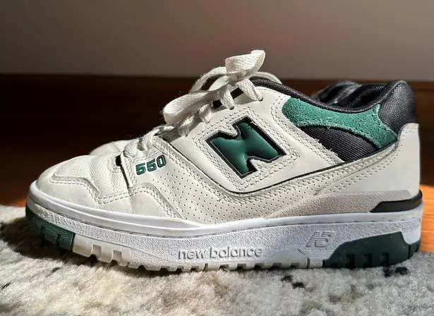 New Balance 550 Sneakers