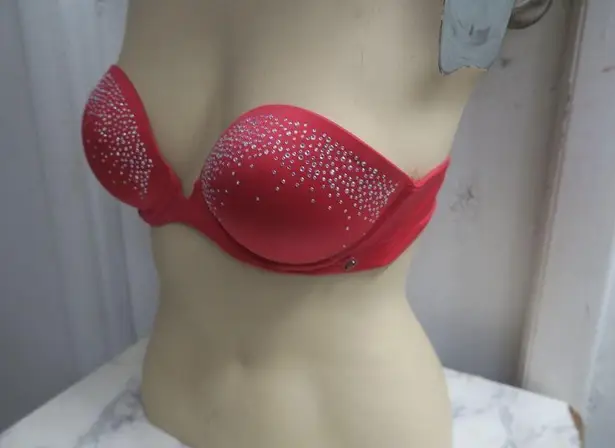 Victoria's Secret very sexy multi-way multioptions studded bling bra in red and silver size 32C.