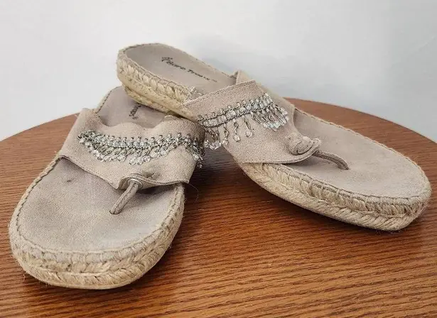 Bare Traps Karma Beaded Flip Flops in Light Khaki Size 7 Tan Boho Sandals