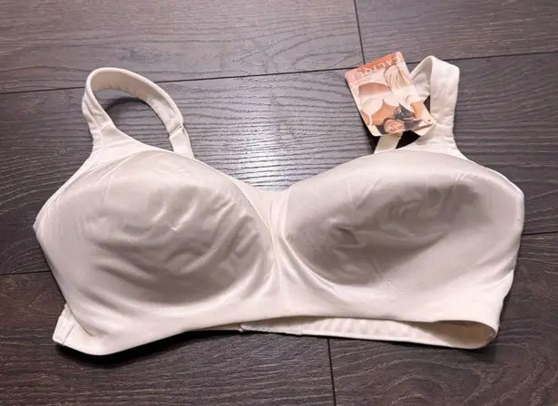 Cacique Women’s 40DD Sensual Bra NWT