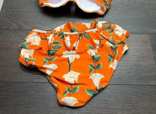 Women’s Medium Orange Floral Swimsuit Bikini