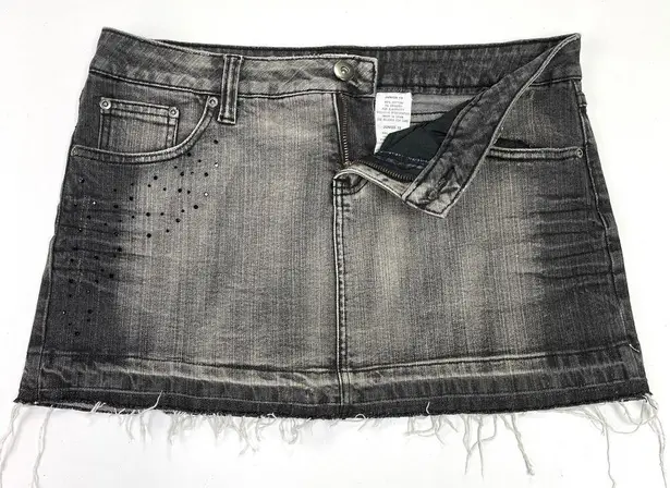 No Boundaries VTG Y2K  Micro Mini Skirt Size 13 Denim Gray Black Studded Grunge