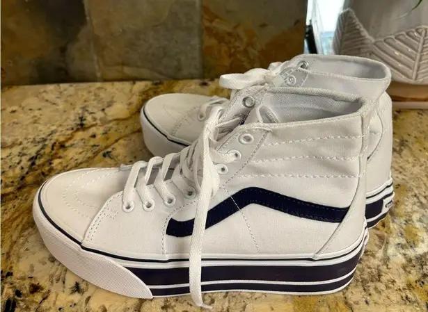 Vans  sk8-hi platform white/navy sz 9 NwOT