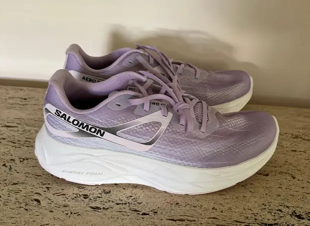 Salomon NWOB Women's Aero Glide (Orchid Bloom / Cradle Pink) Sneakers