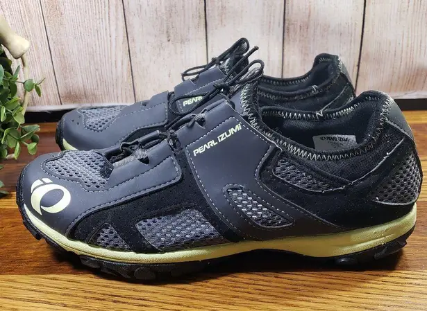 Pearl Izumi Women's Size 41 W Blue X-Alp Drift 3 Track, Cycling Sneakers GUC