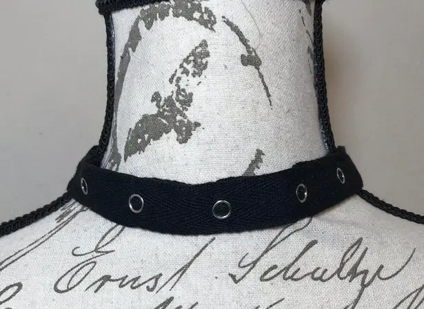 Ivy Leaf Accessories Gothic Black Grommet Punk Chocker New